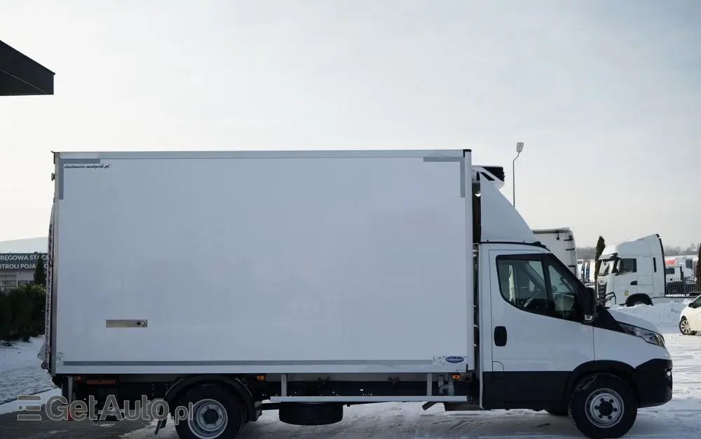 IVECO DAILY 65-170   / CHŁODNIA / AGREGAT XARIOS 300 / WINDA / AUTOMAT / DMC: 6 500 KG 