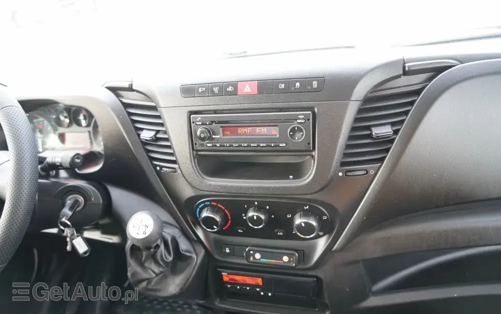 IVECO DAILY 65-170   / CHŁODNIA / AGREGAT XARIOS 300 / WINDA / AUTOMAT / DMC: 6 500 KG 