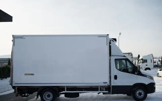 IVECO DAILY 65-170   / CHŁODNIA / AGREGAT XARIOS 300 / WINDA / AUTOMAT / DMC: 6 500 KG 