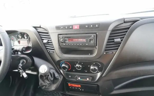 IVECO DAILY 65-170   / CHŁODNIA / AGREGAT XARIOS 300 / WINDA / AUTOMAT / DMC: 6 500 KG 