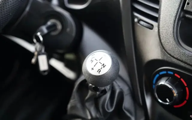 IVECO DAILY 65-170   / CHŁODNIA / AGREGAT XARIOS 300 / WINDA / AUTOMAT / DMC: 6 500 KG 