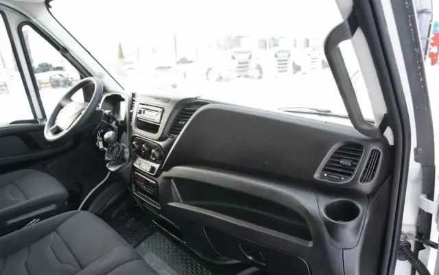 IVECO DAILY 65-170   / CHŁODNIA / AGREGAT XARIOS 300 / WINDA / AUTOMAT / DMC: 6 500 KG 