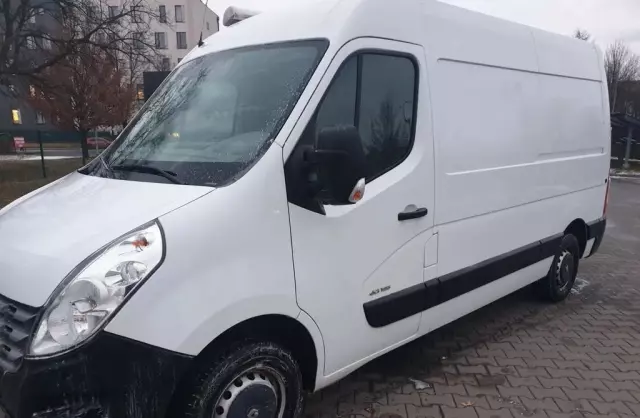 RENAULT Master 