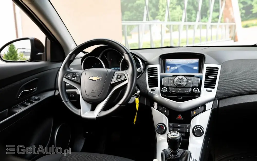 CHEVROLET Cruze 