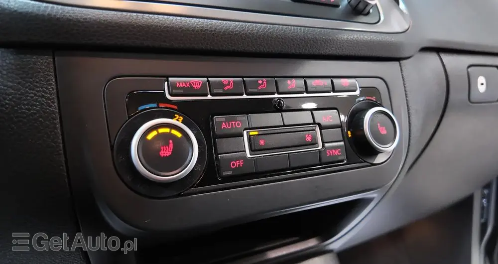 VOLKSWAGEN Golf Plus 1.6 TDI DPF MATCH