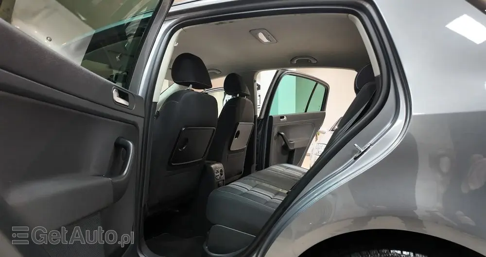 VOLKSWAGEN Golf Plus 1.6 TDI DPF MATCH
