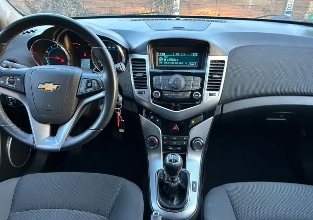CHEVROLET Cruze 1.8 LTZ