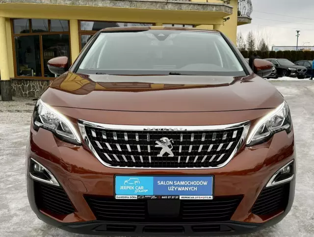 PEUGEOT 3008 1.5 BlueHDi Road Trip S&S