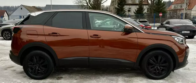 PEUGEOT 3008 1.5 BlueHDi Road Trip S&S