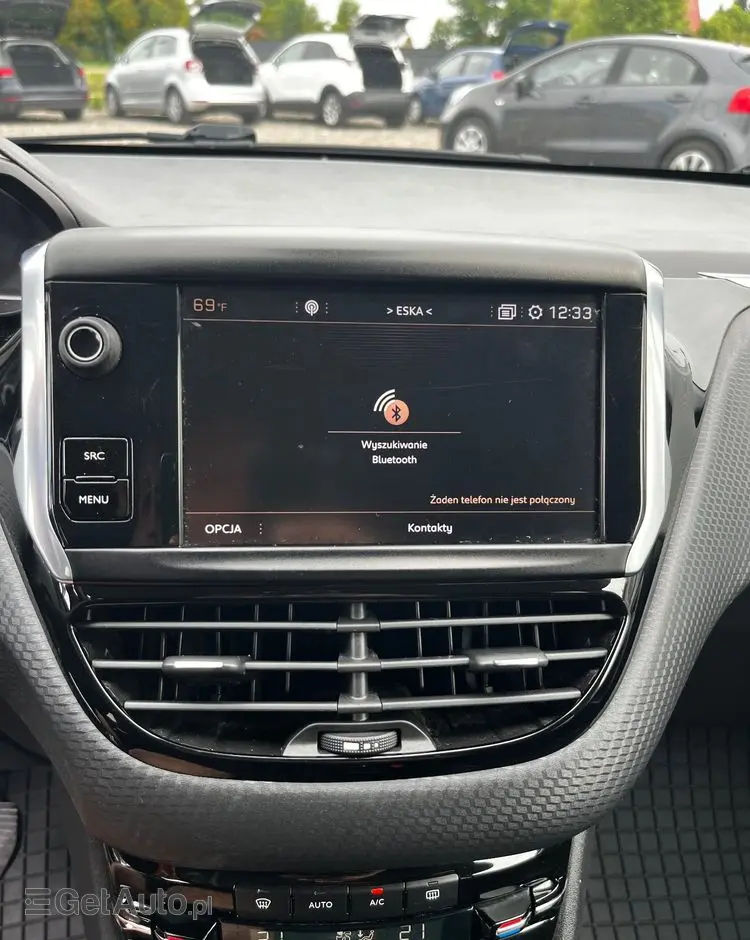 PEUGEOT 2008 1.2 VTi Allure