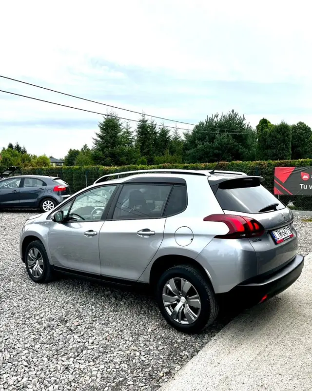 PEUGEOT 2008 1.2 VTi Allure