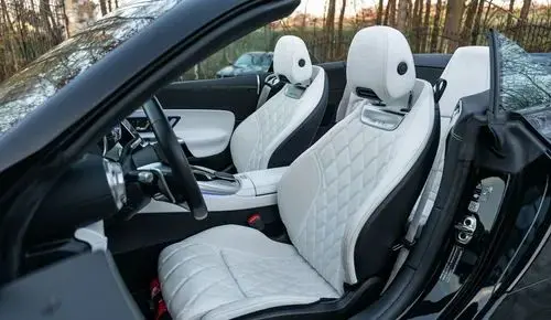 MERCEDES-BENZ SL 