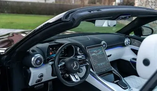 MERCEDES-BENZ SL 
