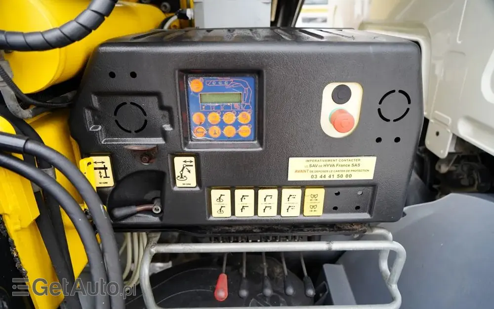 DAF LF 250 / 4X2 / SKRZYNIOWY - 7.30 + HDS HYVA HB 150XE3 / STEROWANIE RADIOWE / ROTATOR / MAX UDŹWIG: 5200 KG / EURO 6 