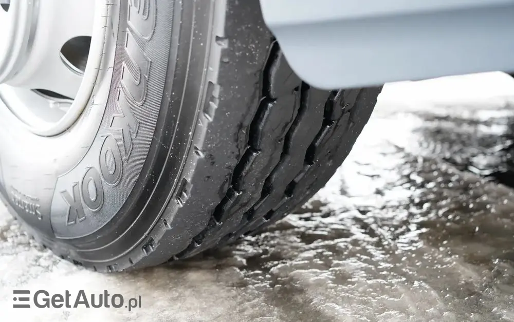 DAF LF 250 / 4X2 / SKRZYNIOWY - 7.30 + HDS HYVA HB 150XE3 / STEROWANIE RADIOWE / ROTATOR / MAX UDŹWIG: 5200 KG / EURO 6 