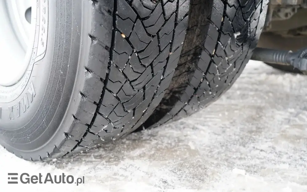 DAF LF 250 / 4X2 / SKRZYNIOWY - 7.30 + HDS HYVA HB 150XE3 / STEROWANIE RADIOWE / ROTATOR / MAX UDŹWIG: 5200 KG / EURO 6 