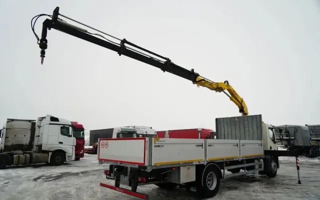 DAF LF 250 / 4X2 / SKRZYNIOWY - 7.30 + HDS HYVA HB 150XE3 / STEROWANIE RADIOWE / ROTATOR / MAX UDŹWIG: 5200 KG / EURO 6 