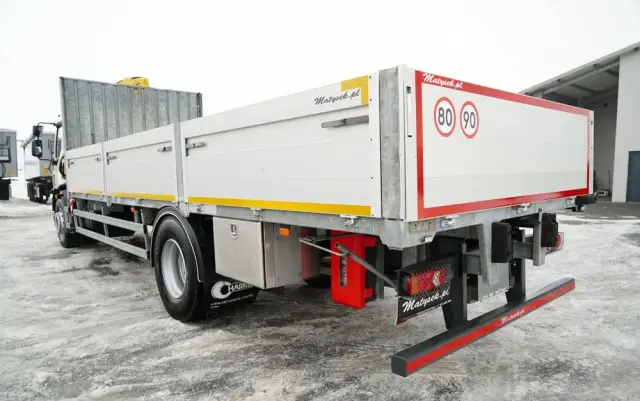 DAF LF 250 / 4X2 / SKRZYNIOWY - 7.30 + HDS HYVA HB 150XE3 / STEROWANIE RADIOWE / ROTATOR / MAX UDŹWIG: 5200 KG / EURO 6 