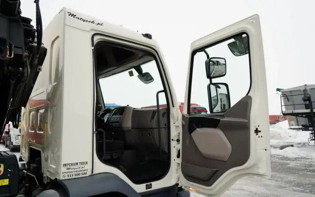 DAF LF 250 / 4X2 / SKRZYNIOWY - 7.30 + HDS HYVA HB 150XE3 / STEROWANIE RADIOWE / ROTATOR / MAX UDŹWIG: 5200 KG / EURO 6 