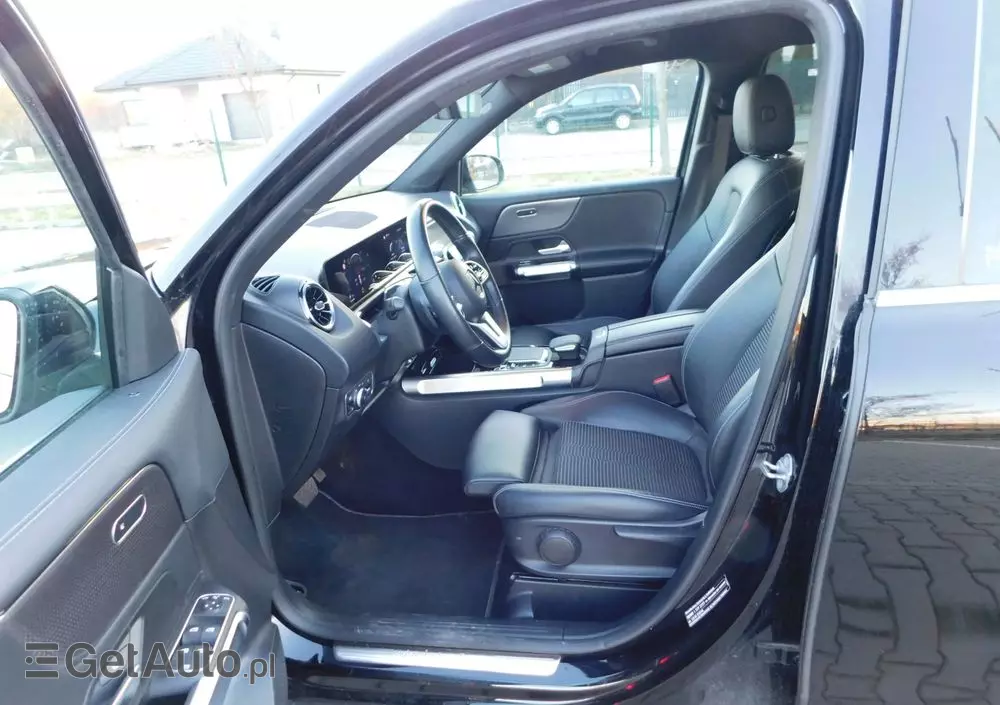 MERCEDES-BENZ GLB 200 d Progressive 8G-DCT