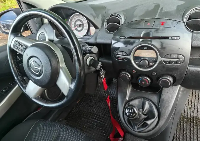 MAZDA 2 1.3 Exclusive