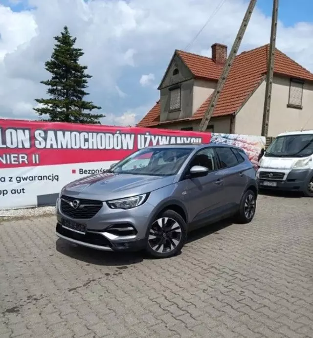 OPEL Grandland 