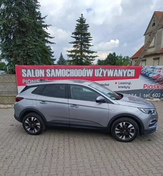 OPEL Grandland 