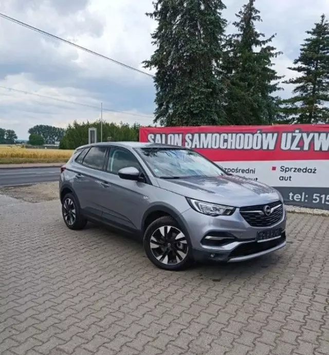 OPEL Grandland 
