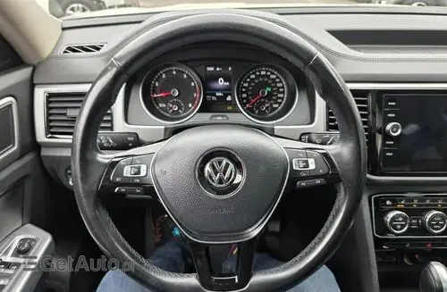 VOLKSWAGEN Atlas 