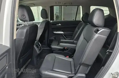 VOLKSWAGEN Atlas 