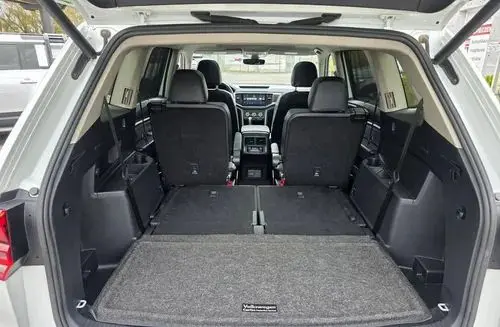VOLKSWAGEN Atlas 