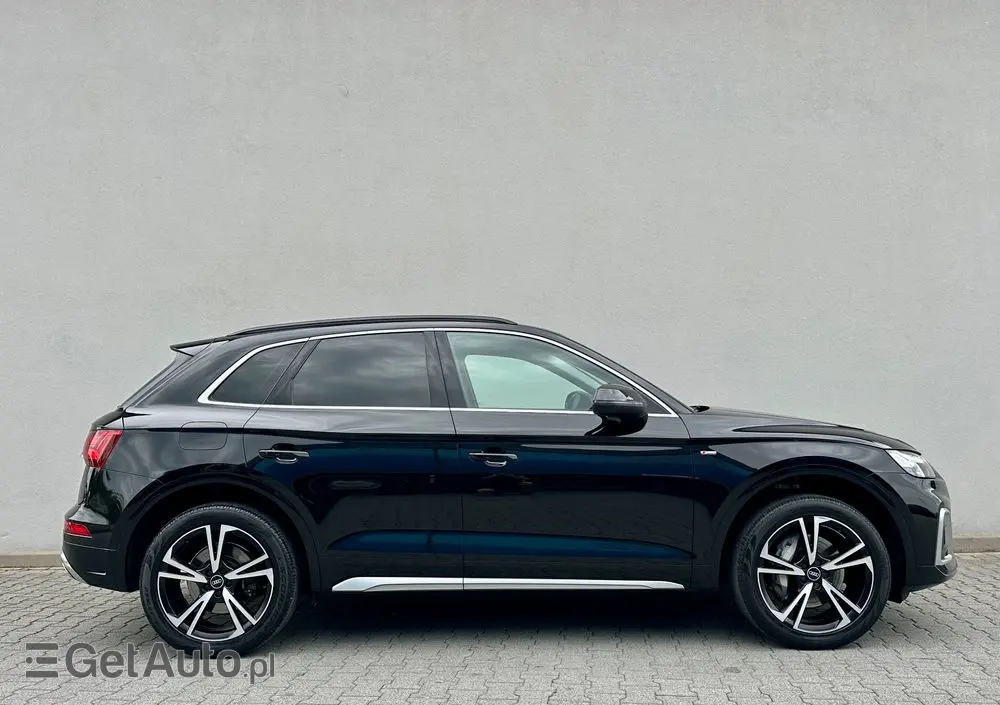 AUDI Q5 50 TFSIe quattro S tronic S line