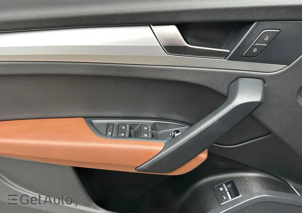 AUDI Q5 50 TFSIe quattro S tronic S line