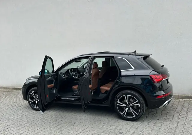 AUDI Q5 50 TFSIe quattro S tronic S line