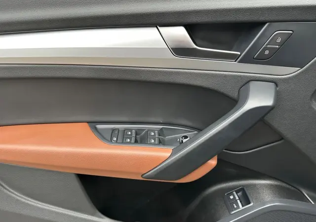 AUDI Q5 50 TFSIe quattro S tronic S line