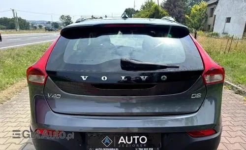 VOLVO V40 Cross Country 