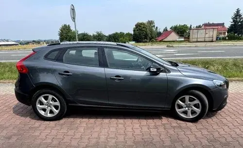 VOLVO V40 Cross Country 