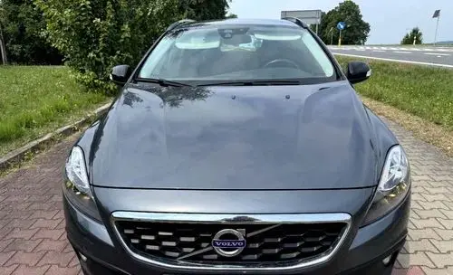 VOLVO V40 Cross Country 