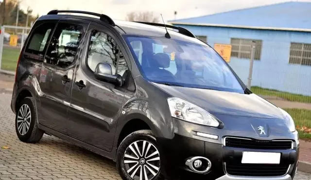 PEUGEOT Partner 