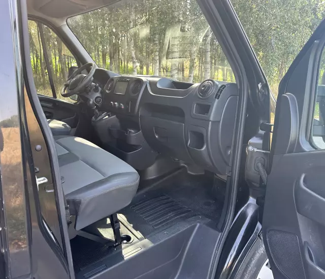 RENAULT Master L3H2 Business