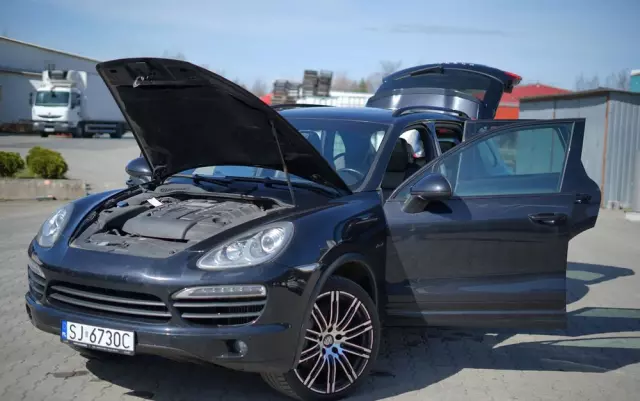 PORSCHE Cayenne S Diesel