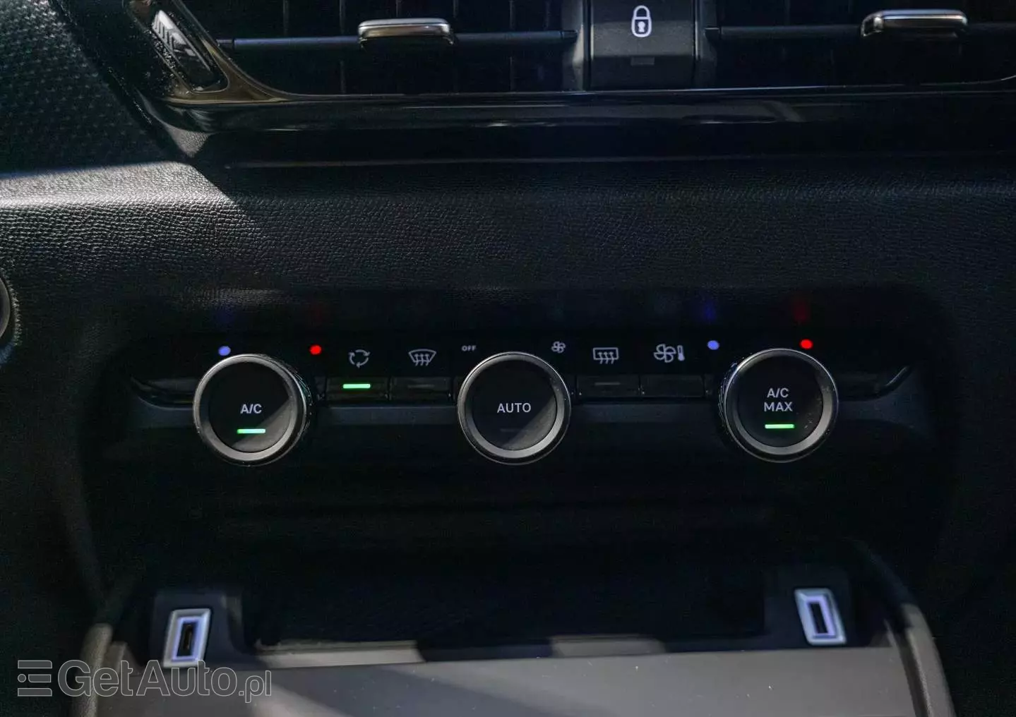 CITROËN C4 E-C4 Shine