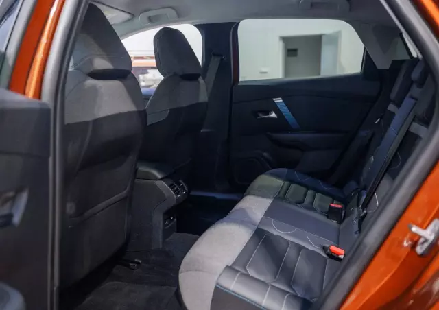 CITROËN C4 E-C4 Shine