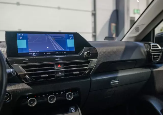 CITROËN C4 E-C4 Shine