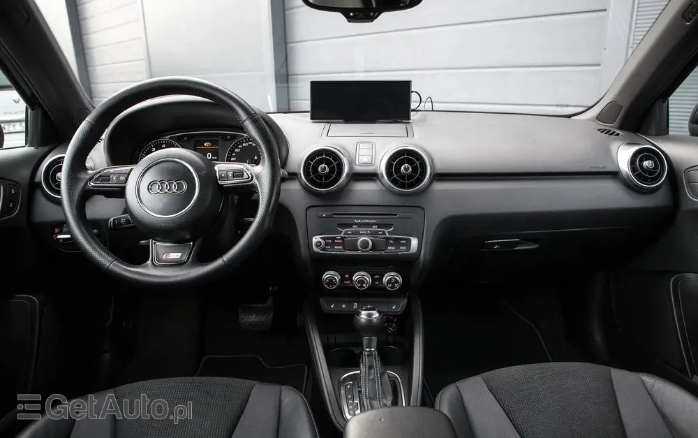 AUDI A1 3-drzwiowe 