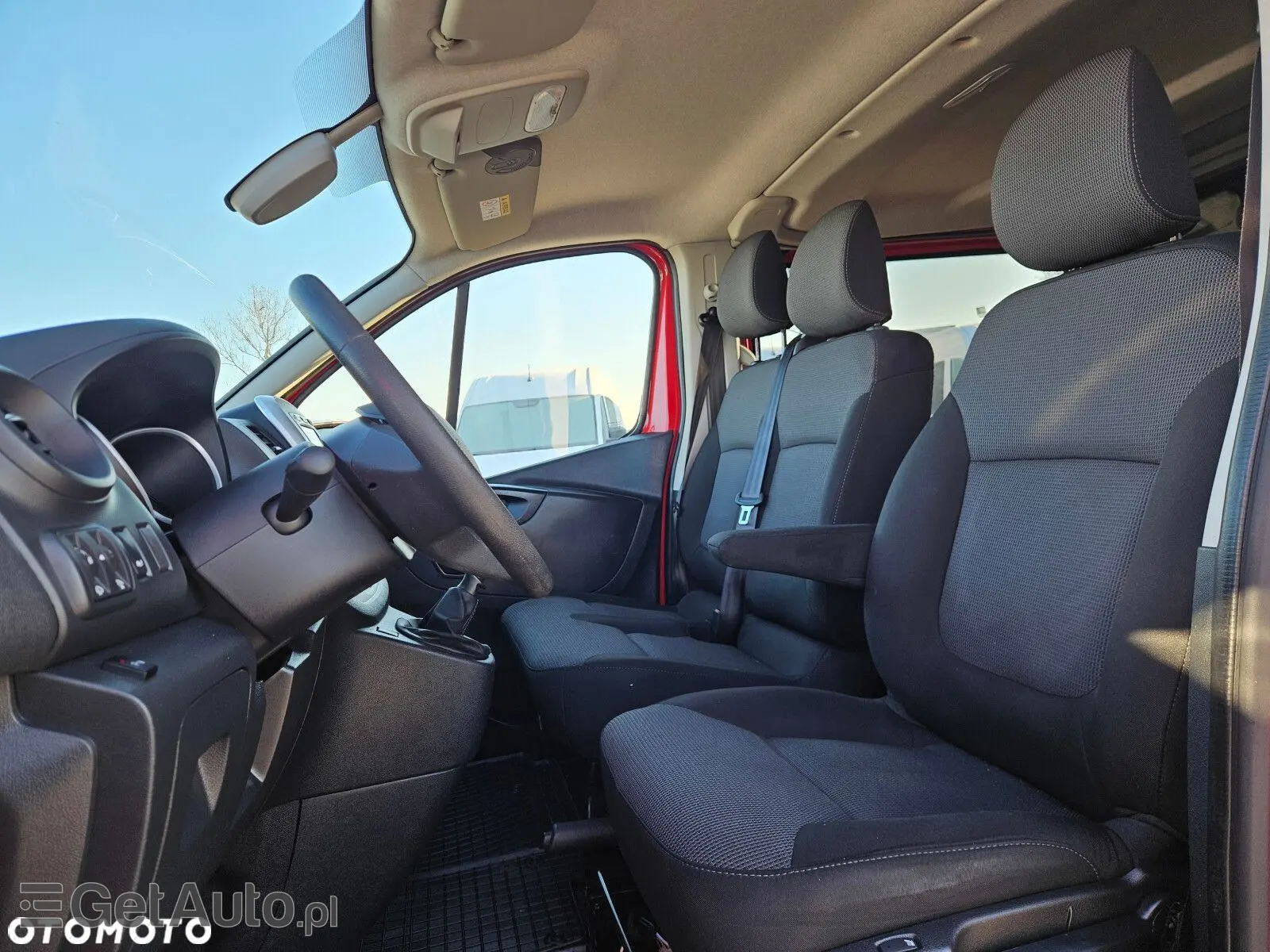 RENAULT Trafic L2H1 Pack Clim (1200)