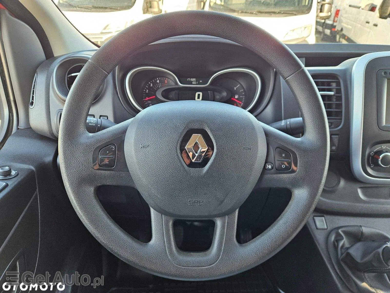 RENAULT Trafic L2H1 Pack Clim (1200)