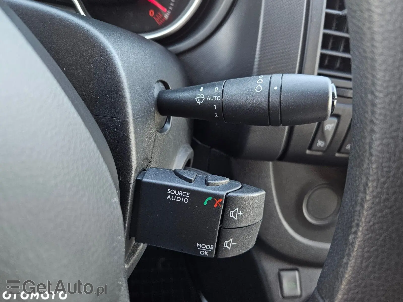 RENAULT Trafic L2H1 Pack Clim (1200)