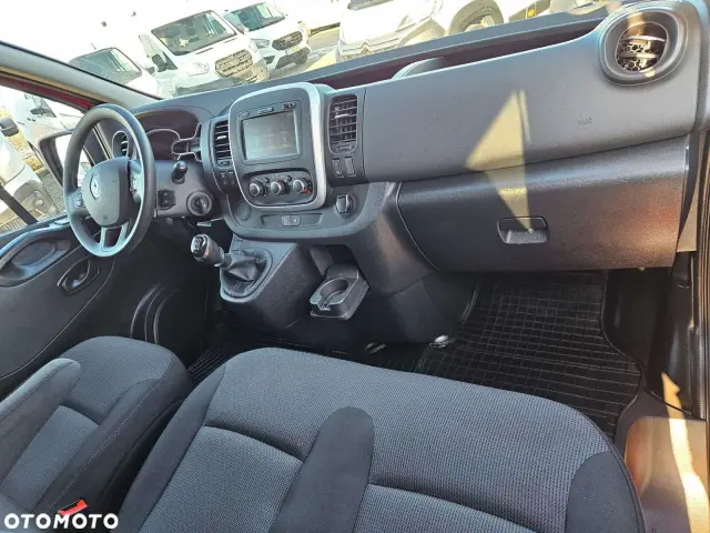 RENAULT Trafic L2H1 Pack Clim (1200)