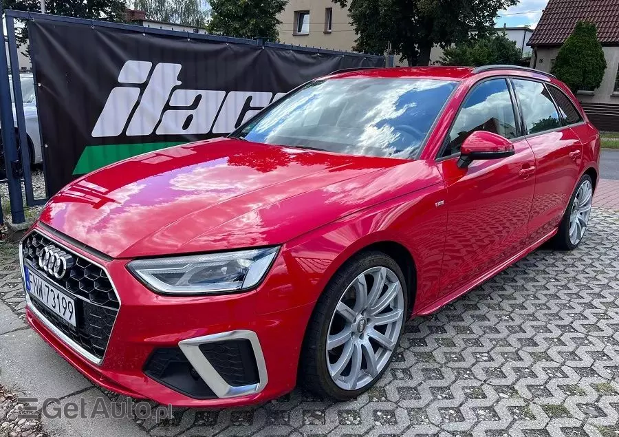 AUDI A4 Avant 35 TFSI S line